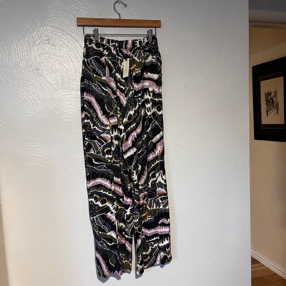 By Anthropologie Abstract Pant Set Body Suit Cropped Wide Leg Viscose Satin 0 - Picture 5 of 14